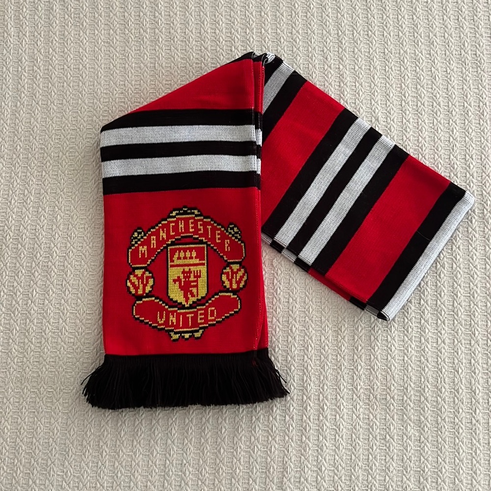 Manchester United FC Scarf Premier League Red/Navy Official MU Product